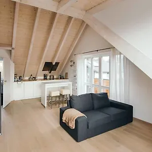  Apartment See -
